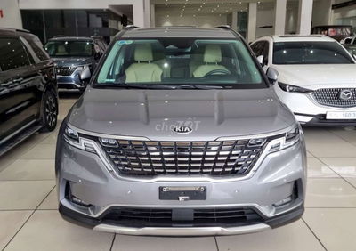 Kia Carnival Signature xăng 2021 odo 5v, xhd 900Tr