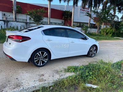 Kia Cerato 2018 1.6 AT - 90000 km