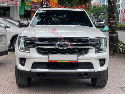 Xe Ford Everest Titanium 2.0L 4x2 AT 2024