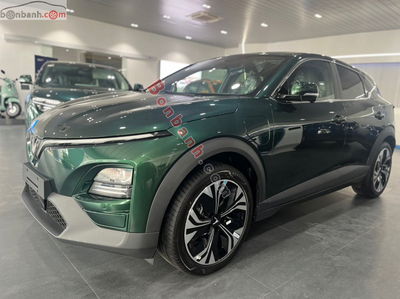 Xe VinFast VF6 Plus 2025