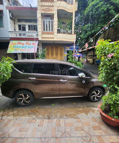 18 992 2023 AT Premium - 168000 km