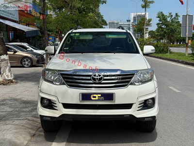 Xe Toyota Fortuner TRD Sportivo 4x2 AT 2016