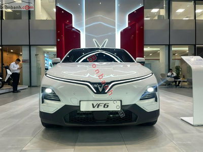 Xe VinFast VF6 Plus 2025