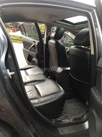 Ô tô Mazda 3S 2013 màu xám 5 chỗ