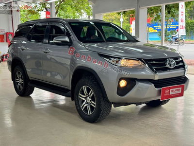 Xe Toyota Fortuner 2.4G 4x2 MT 2018