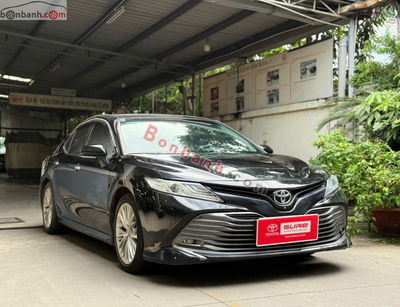Xe Toyota Camry 2.5Q 2019