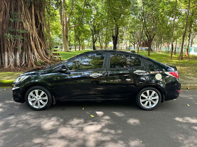 Hyundai Accent 2011 1.4 AT