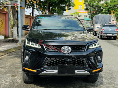 Xe Toyota Fortuner Legender 2.4L 4x2 AT 2022