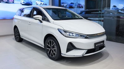 ✅ BYD M6 - Ưu Đãi Hấp Dẫn - Hỗ trợ thu cũ, trả góp