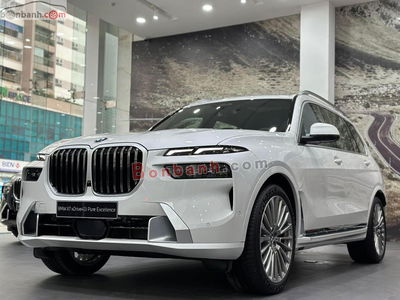 Xe BMW X7 xDrive40i 2023