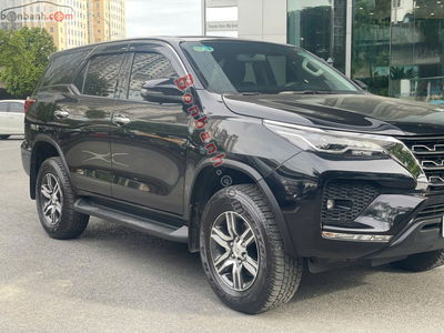 Xe Toyota Fortuner 2.4L 4x2 AT 2024