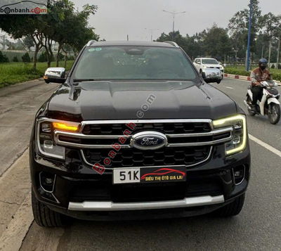 Xe Ford Everest Titanium Plus 2.0L 4x4 AT 2023