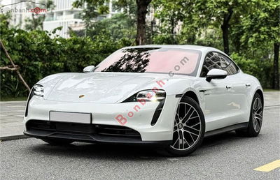 Xe Porsche Taycan Base 2021