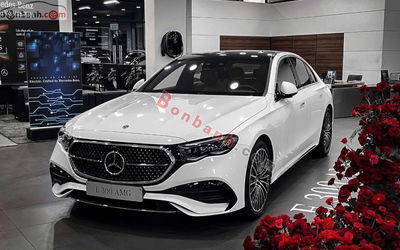 Xe Mercedes Benz E class E300 AMG 2025
