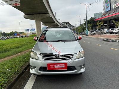 Xe Toyota Innova 2.0G 2012