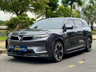VinFast VF9 Plus 2024 - Màu xám - 8200km - Mua pin