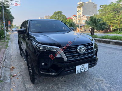 Xe Toyota Fortuner 2.4L 4x2 MT 2022