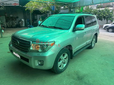 Xe Toyota Land Cruiser 5.7 V8 2014