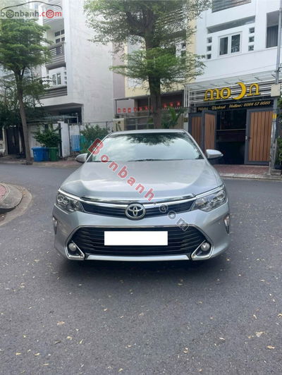 Xe Toyota Camry 2.5Q 2017