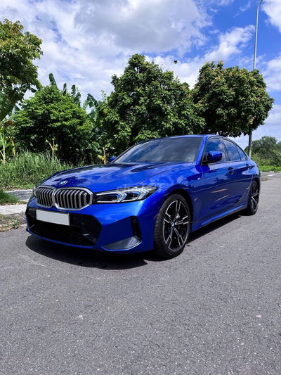 BMW 3 Series 2023 330i M Sport - 5800 km