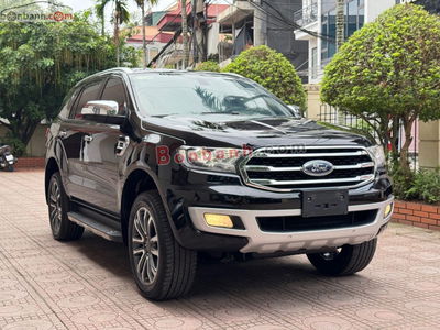 Xe Ford Everest Titanium 2.0L 4x2 AT 2018