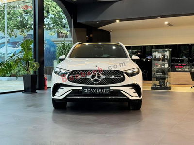 Xe Mercedes Benz GLC 300 4Matic 2025