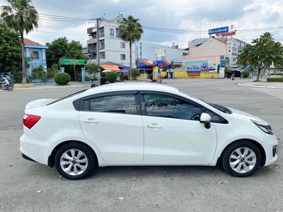 Kia Rio 2016 1.4 MT Sedan - 75000 km