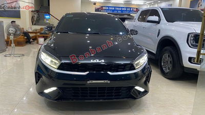 Xe Kia K3 Premium 1.6 AT 2022