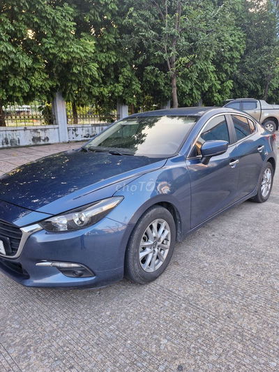 Mazda 3 2017 1.5 AT - 8000 km