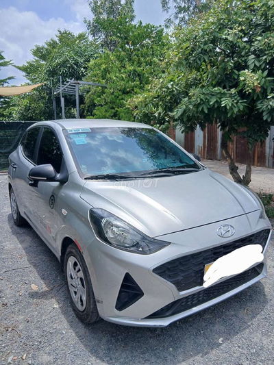Cần bán ôtô Hyundai sedan Grand i10
