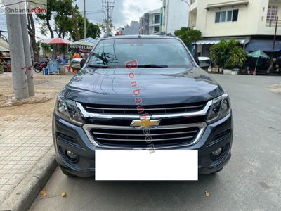 Xe Chevrolet Colorado High Country 2.8L 4x4 AT 2018