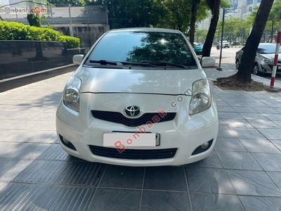 Xe Toyota Yaris 1.3 AT 2010