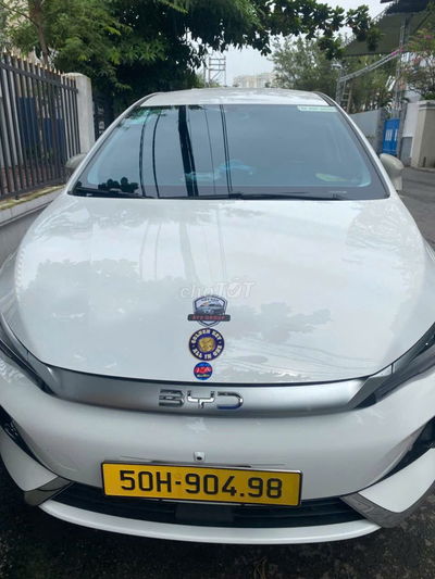 BYD M6 2025 - 13000 km