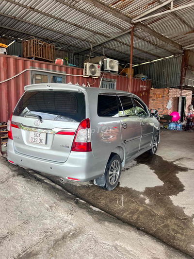 Toyota Innova 2014 -2.0E xe Chuẩn gia đình xịn
