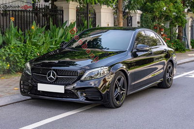 Xe Mercedes Benz C class C300 AMG 2021
