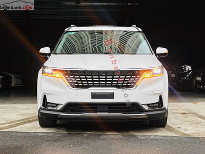 Xe Kia Carnival Signature 2.2D 2023