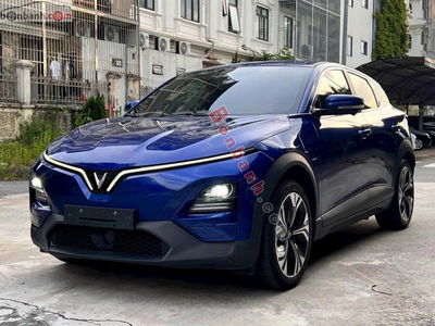 Xe VinFast VF6 Plus 2025