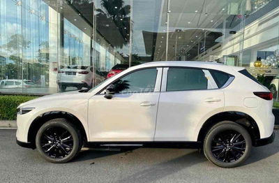 Mazda CX 5 2025 Premium Sport 2.0 AT - 1800 km