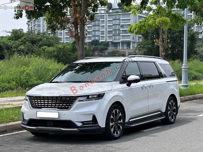 Xe Kia Carnival Signature 2.2D 2023