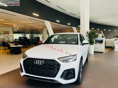 Xe Audi Q5 Sline 45 TFSI Quattro 2025
