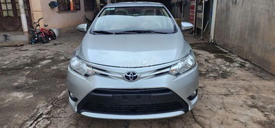 Toyota Vios E 2017 số sàn màu bạc.xe 0k