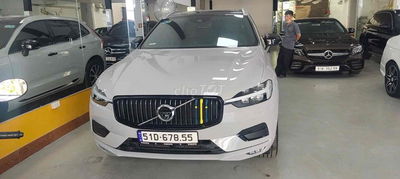 Volvo XC60 2021 T6 AWD Inscription - 71000 km