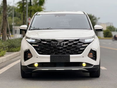 Hyundai Custin 2024 Cao Cấp 2.0T - 30,000 km.
