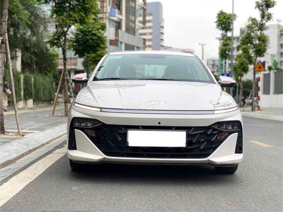 Accent 1.4AT đặc biệt model 2025 màu trắng