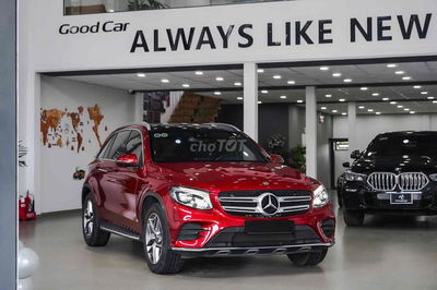 Mercedes Benz GLC Class 2019 - 66000 km Bank 90%