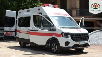 Ford Transit 2025 Cứu Thương