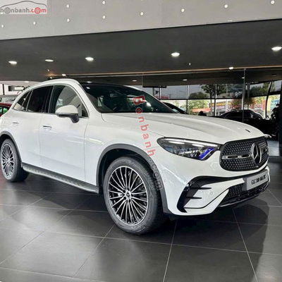 Xe Mercedes Benz GLC 300 4Matic 2024