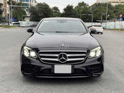 MERCEDES BENZ E300 AMG 2019 Xe Lướt Đẹp Có Trả Góp