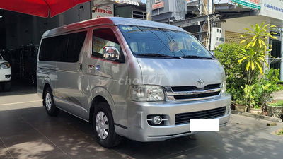 Xe Toyota Hiace 2010 Máy Xăng, Xe Lành Tính