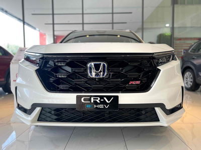 Honda CRV e:HEV RS, 1 xe Trắng cuối cùng, vay bao